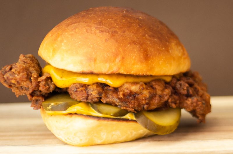 Knuspriger Chickenburger