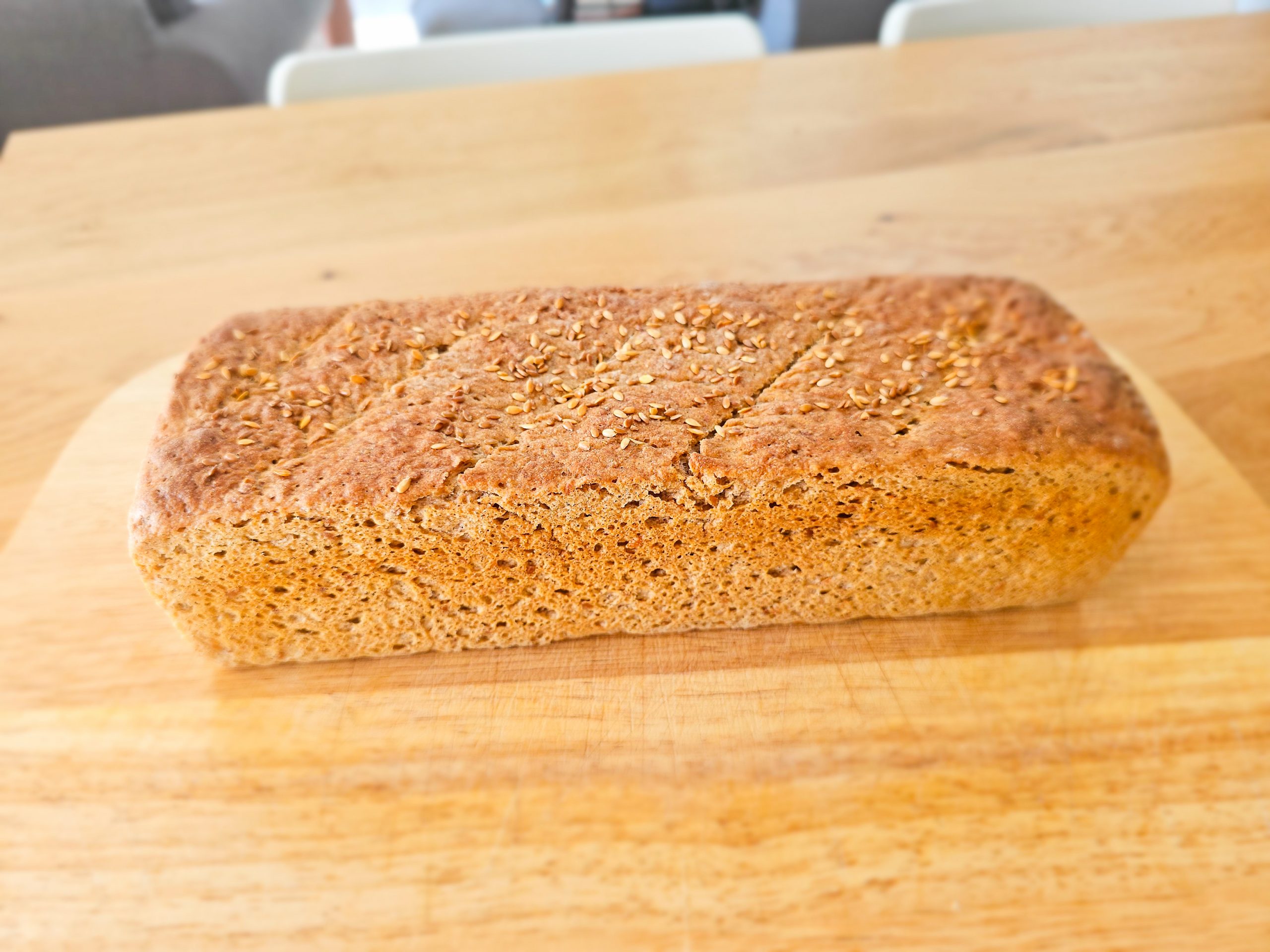 Vollkornmischbrot mit Leinsamen